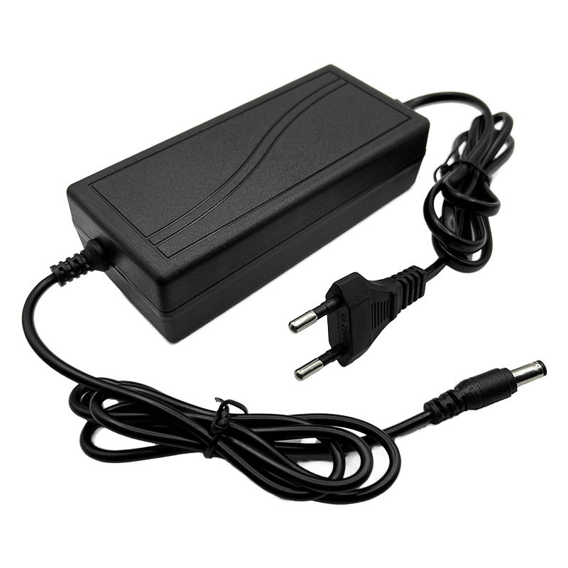 12V 3A desktop strømadapter