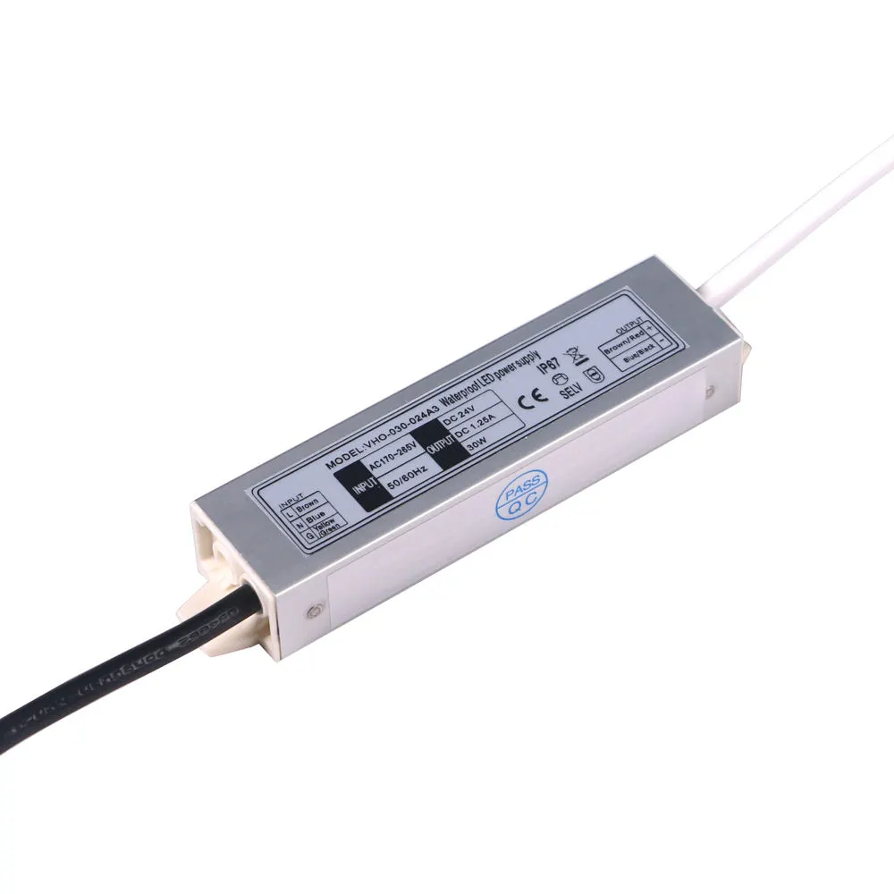 Ultra tyndt aluminiumshus 36w 100-240v strømforsyningsadapter